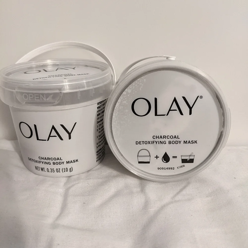 Set Of 2 Olay Charcoal Body Mask Brand New Sealed
